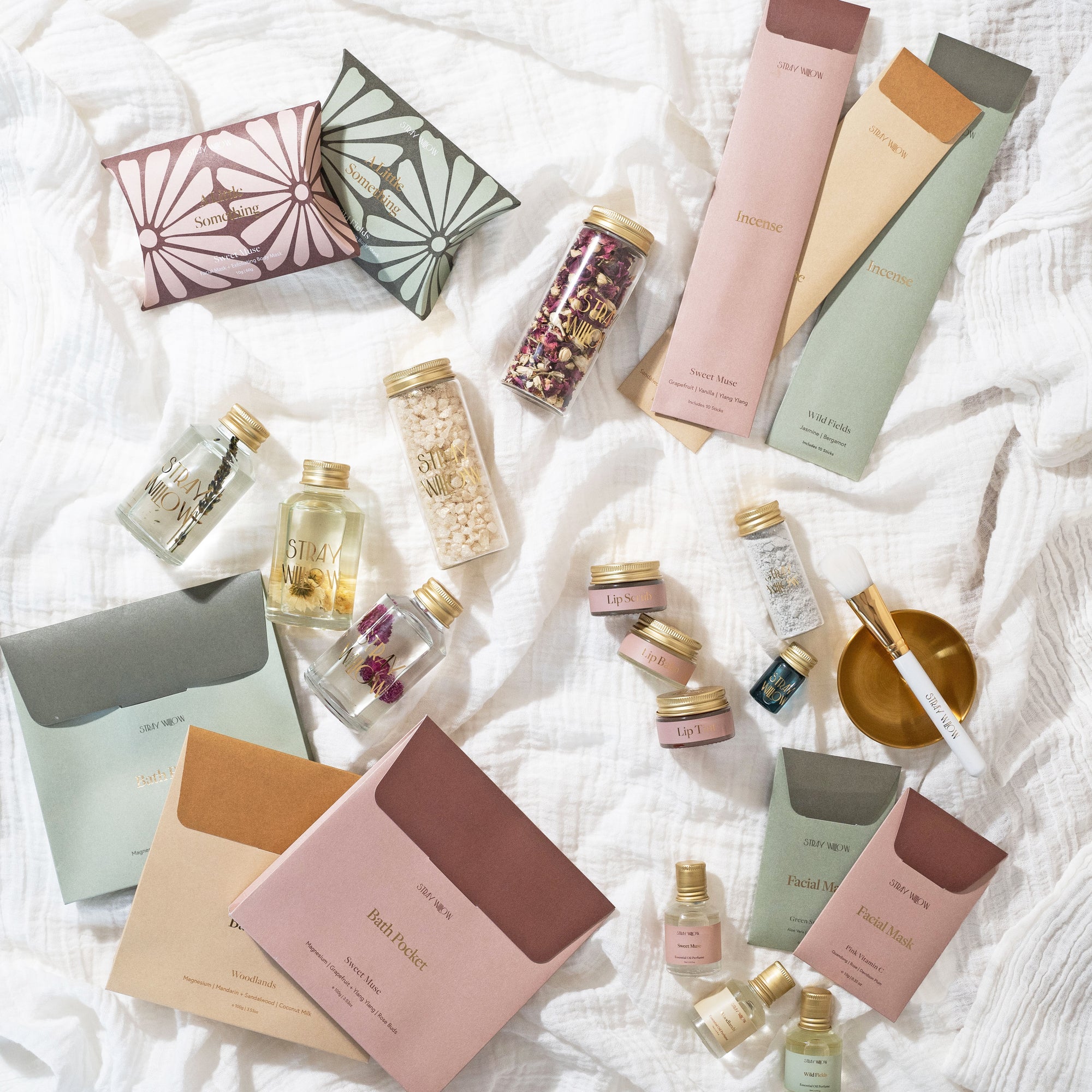 Stray-Willow-A-Passion-for-Sustainability-and-Wellness Peony Parcel