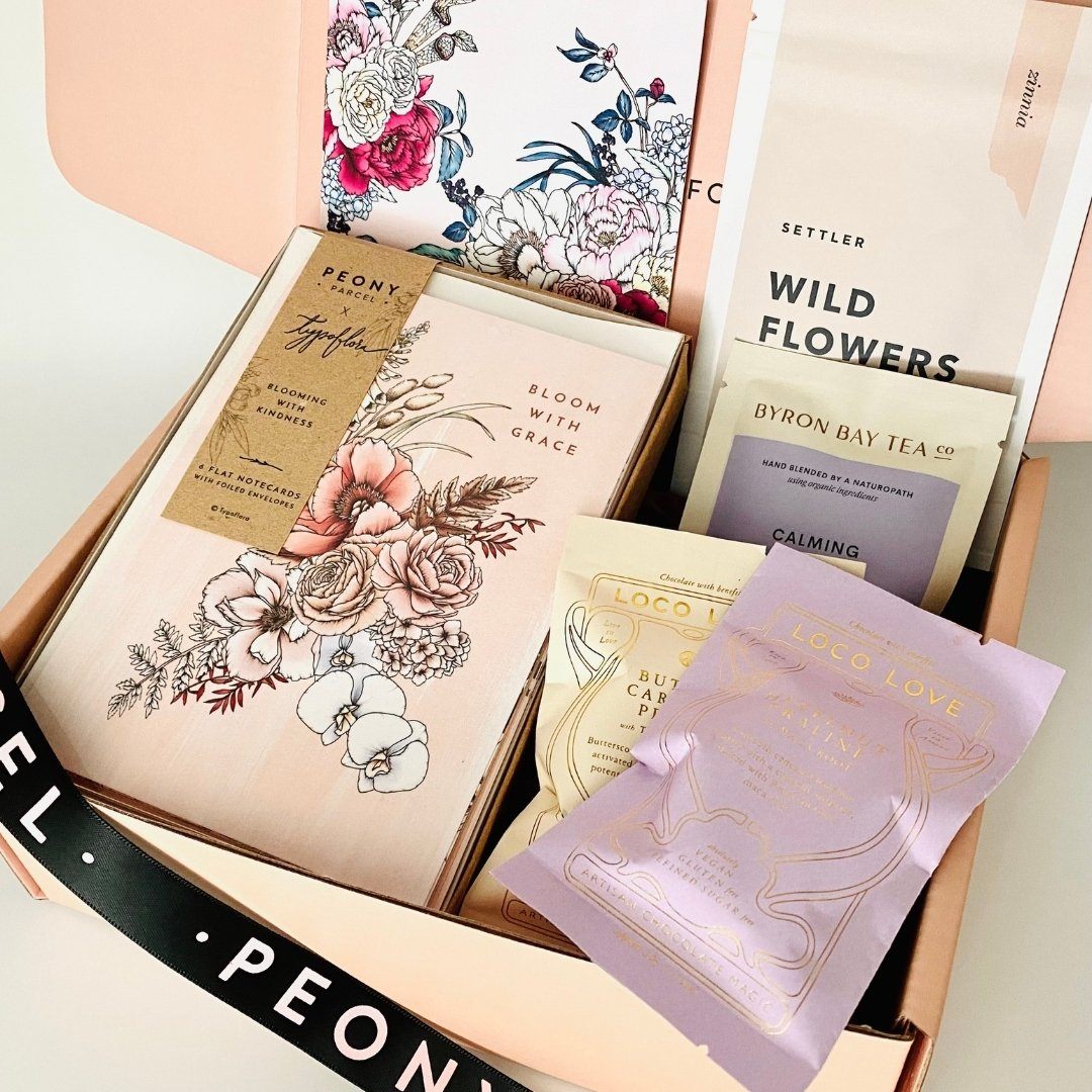 POSITIVE VIBES PAMPER GIFT BOX Peony Parcel